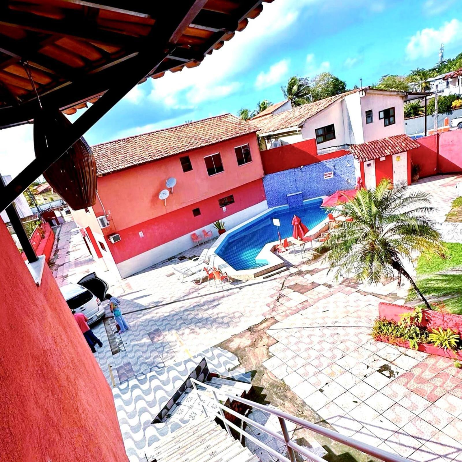 Apto 08 Min A Pe, Praia Taperapuan! Piscina! Estacionamento Gratis! * Porto Seguro